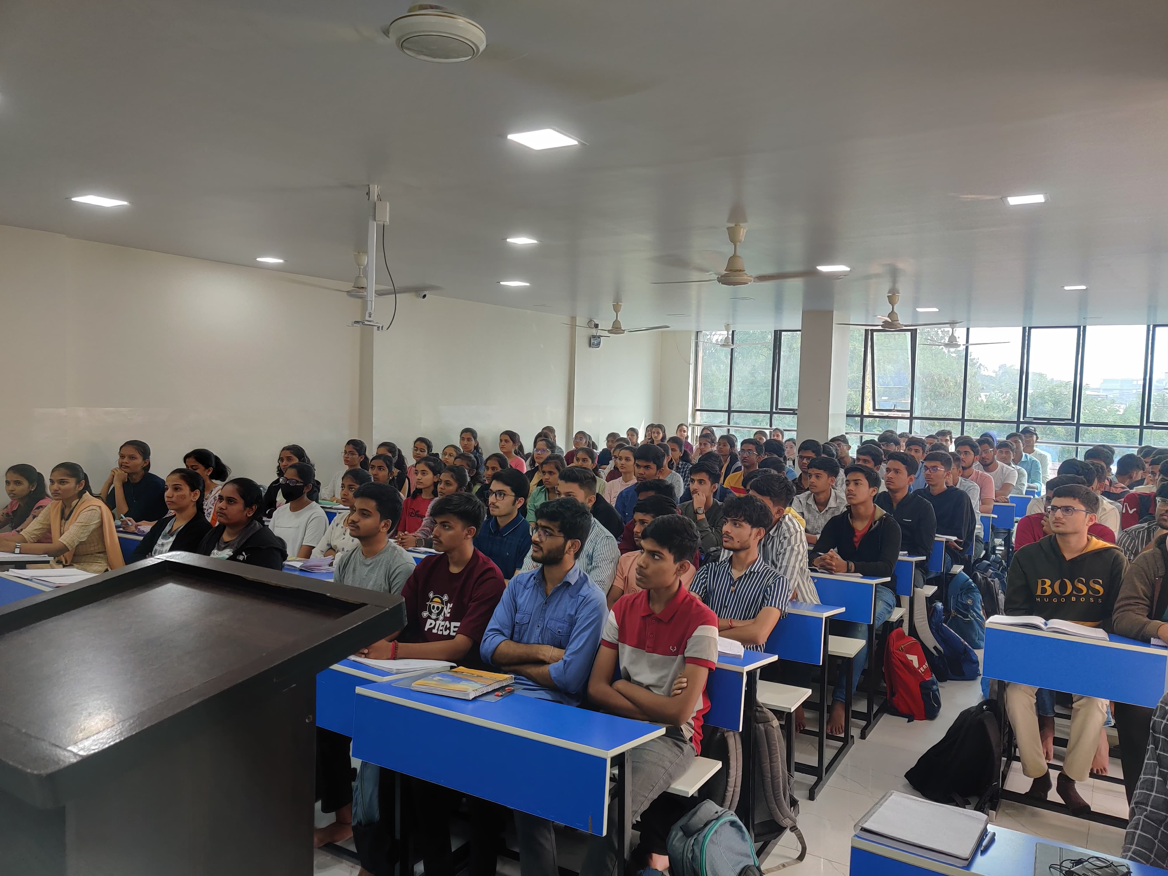 bg_img_home_homenew_block2-7_pq